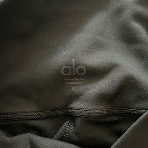 Medium ALO black high rise leggings